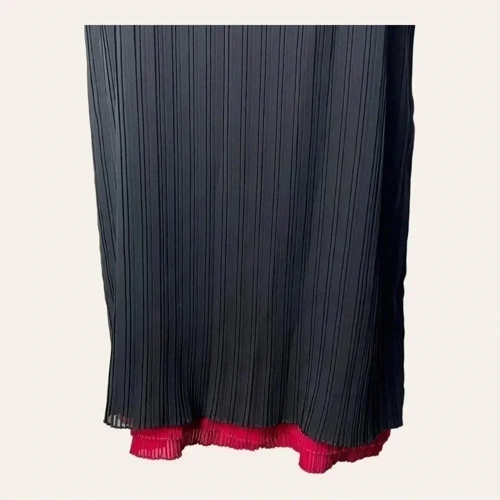 0485W. JUICY COUTURE MINI DRESS ACCORDION BLACK AND PINK IN‎ COLOR SIZE 0